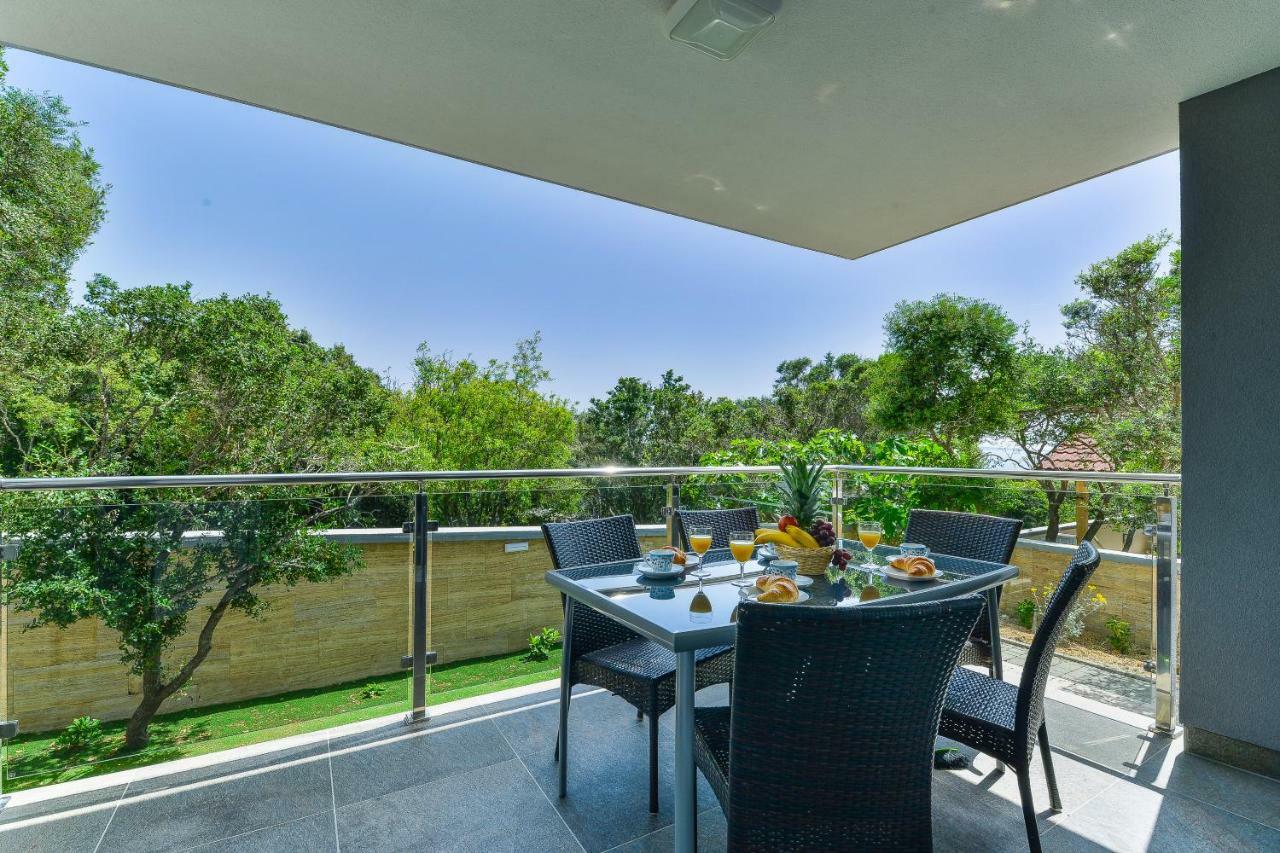 Royal Apartments Novalja Ngoại thất bức ảnh